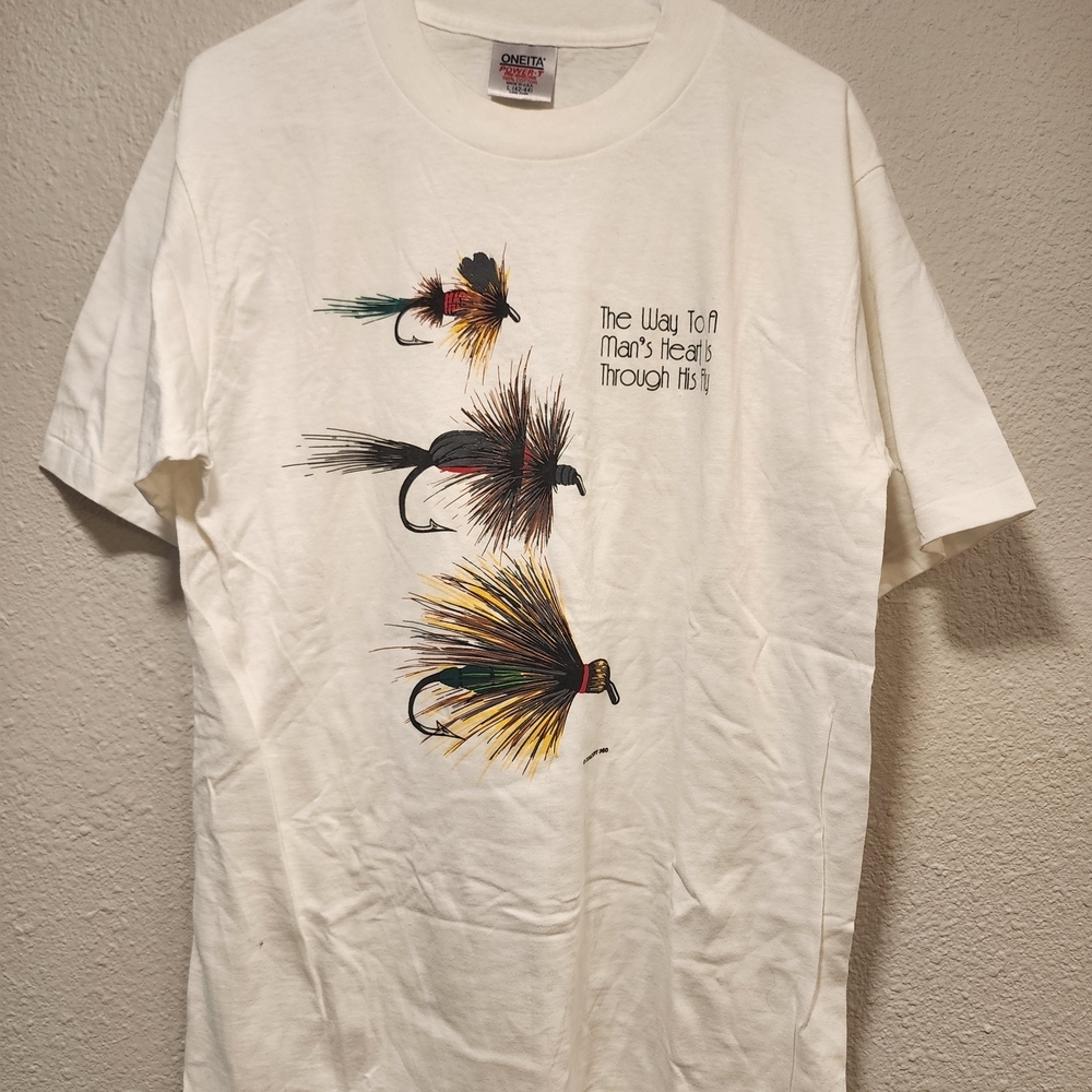 Fruit of the Loom White Graphic Tee